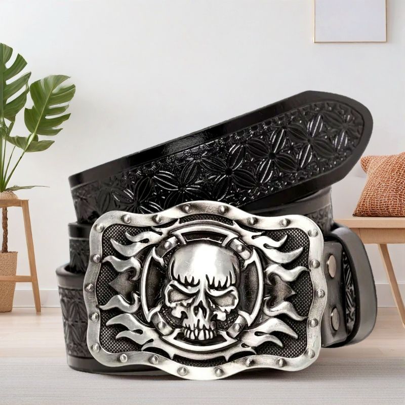 Men's alloy buckle leather belt with vintage embossed Japanese design